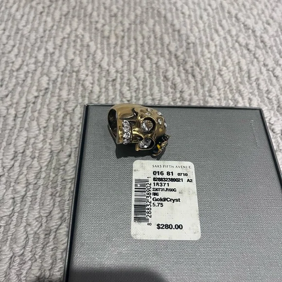 Alexander McQueen Gold Skull Ring with Crystal and Enamel Bee size 5 - Picture 5 of 6